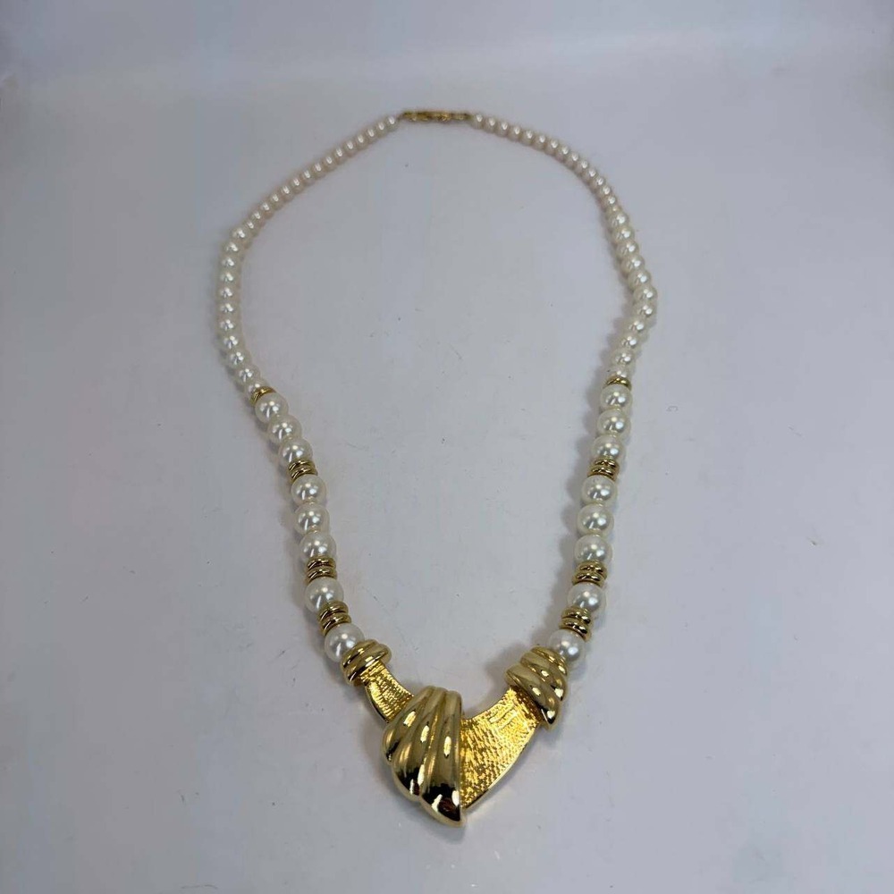 Vintage Napier Faux Pearl Gold Tone Sculptural Statement Necklace 18 Inch
